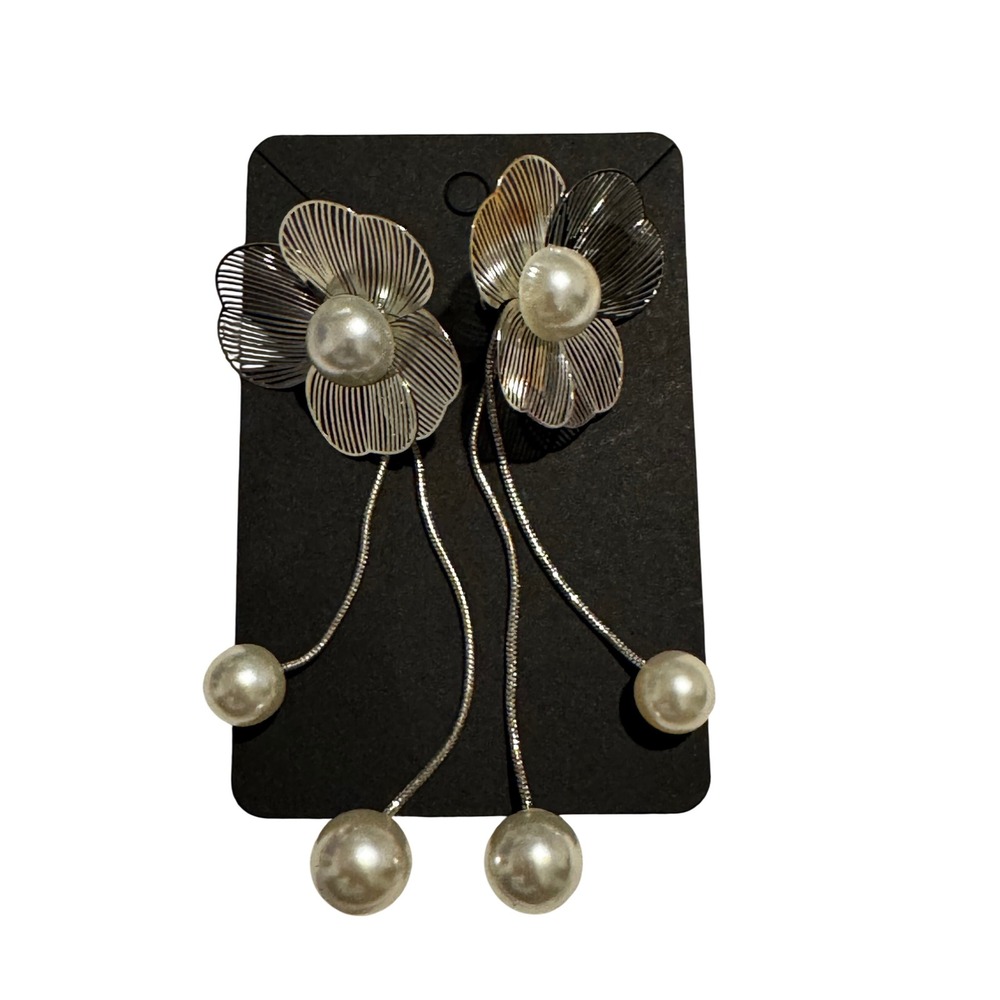 Silver Tone Flower Faux Pearl Dangle Drop Earrings Snake Chain Floral Statement